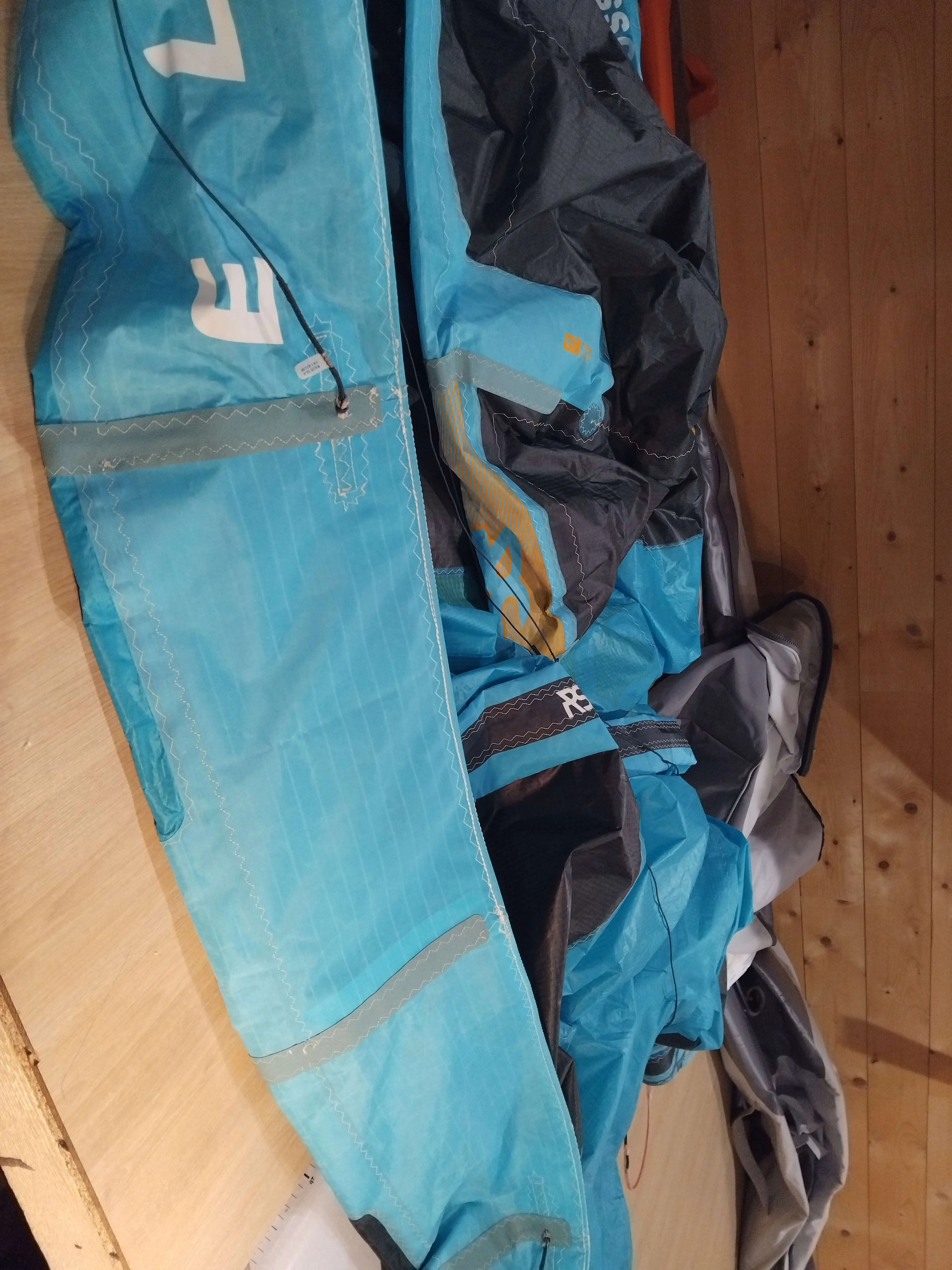 Réparation déchirure bord d'attaque - Après