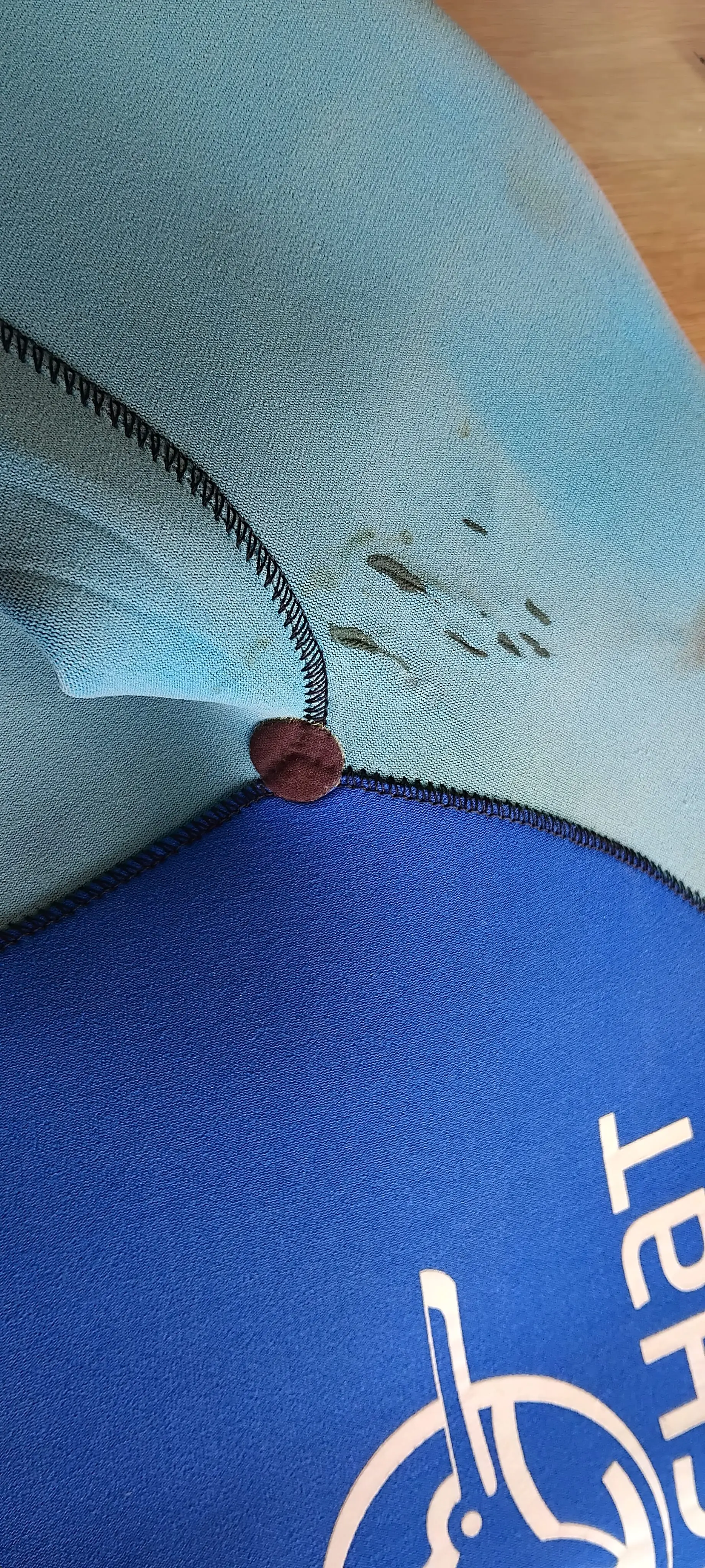 Gallonage épaules - Avant