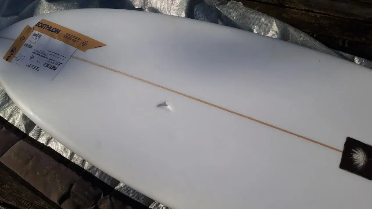 Réparation reparation-planche-surf-foil-bretagne - Résultat